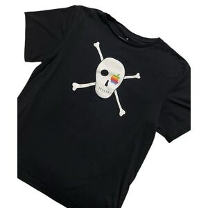 Apple Rainbow Skull And Cross Bones Pirate T-Shirt Black Men's Large Cotton